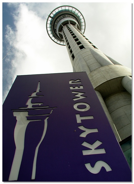 auck-skytower-13x18.jpg