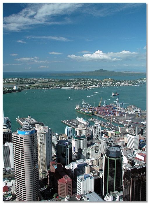 auckland1-13x18.jpg