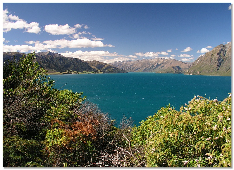 lake-howea3-13x18.jpg