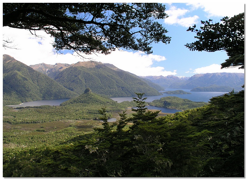 manapouri-lookout2-13x18.jpg