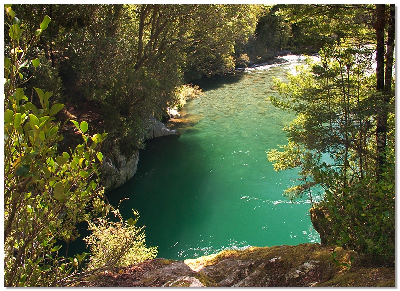 nl-gorge-13x18.jpg