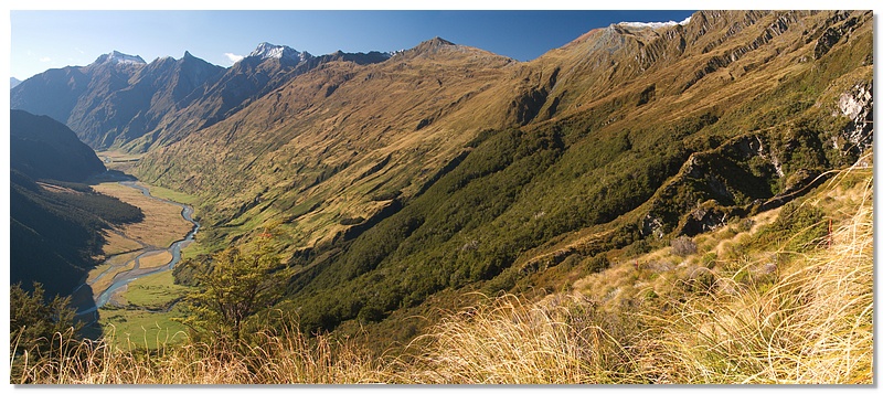 pano-cs-nicevalley-13x30.jpg
