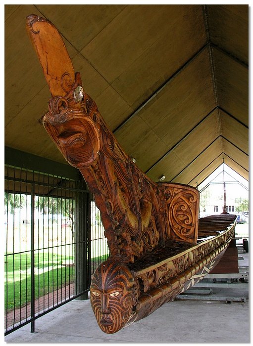 rotorua-waka-13x18.jpg