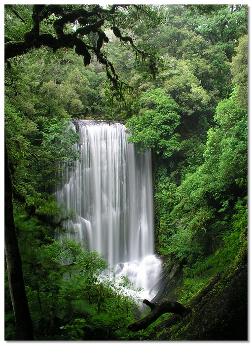 wkrm-korokoro-falls-13x18.jpg