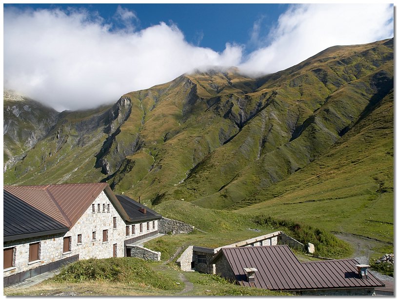 refuge_elena.jpg
